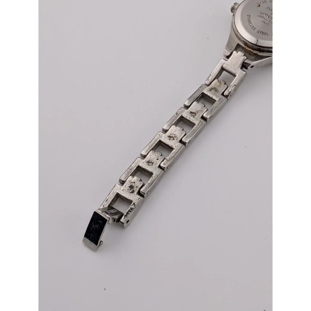 Time & Tru Women's Watch 24mm Case 6.5